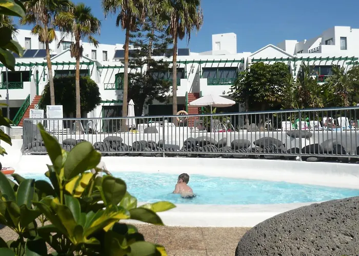 شقة Hg Lomo Blanco *