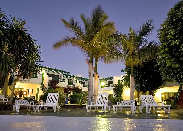 Hg Lomo Blanco * بويرتو ذيل كارمين