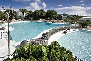 شقة Hg Lomo Blanco *