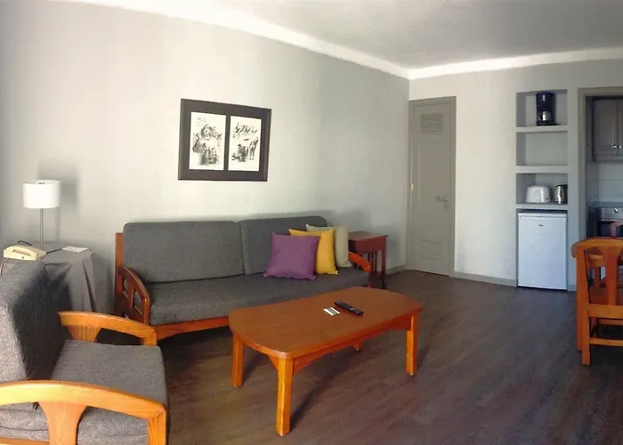 Hg Lomo Blanco بويرتو ذيل كارمين