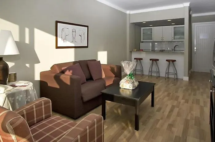 Hg Lomo Blanco Apartamento